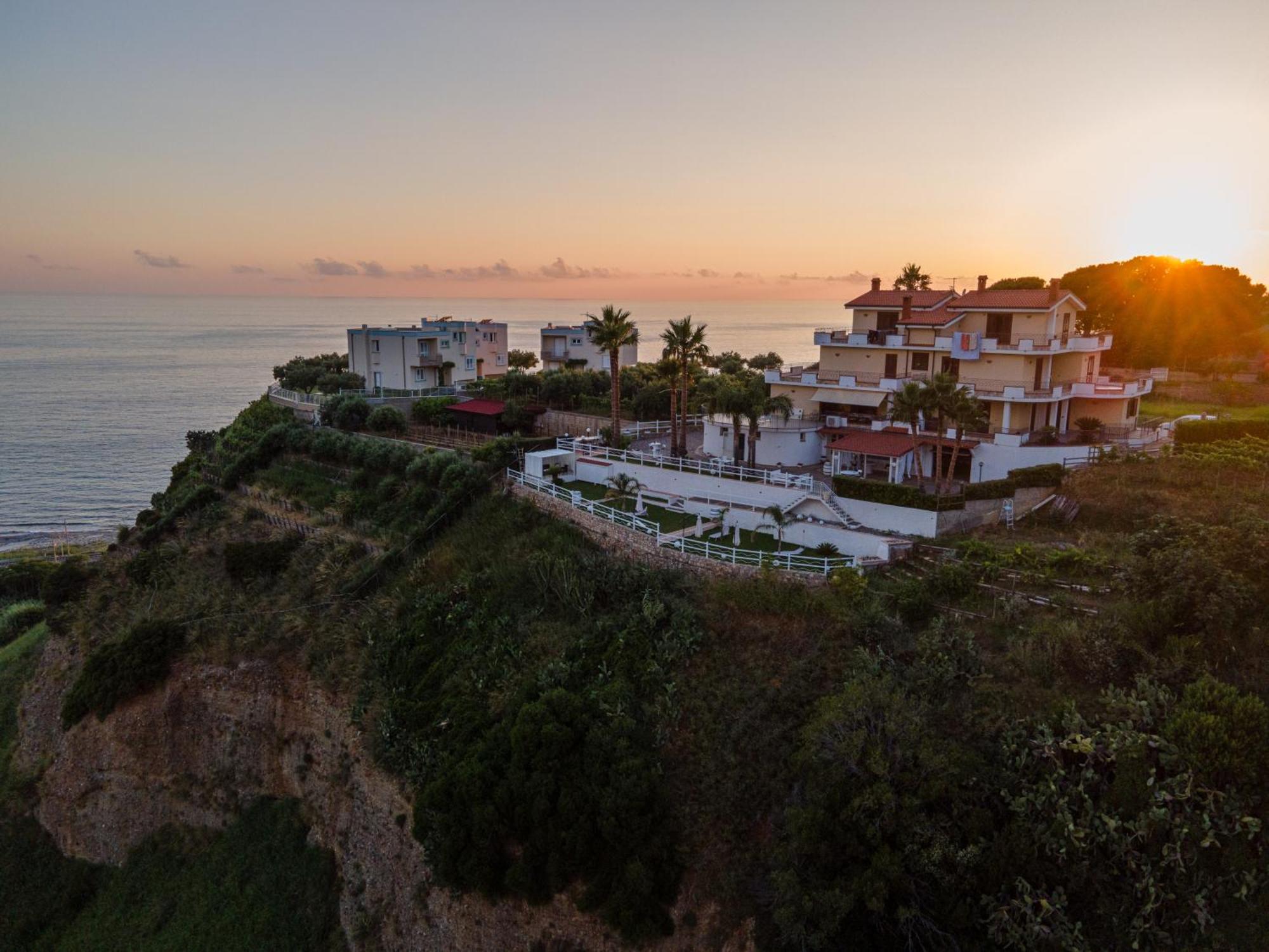 Casa Del Sole Hotel Belvedere Marittimo Bagian luar foto