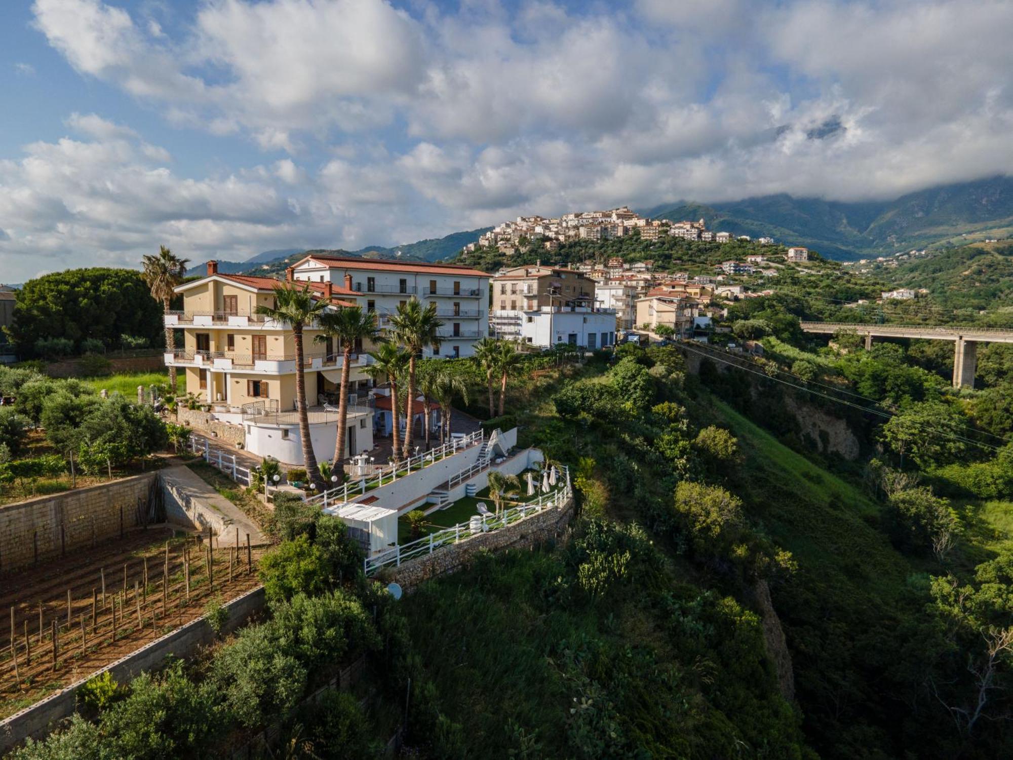 Casa Del Sole Hotel Belvedere Marittimo Bagian luar foto